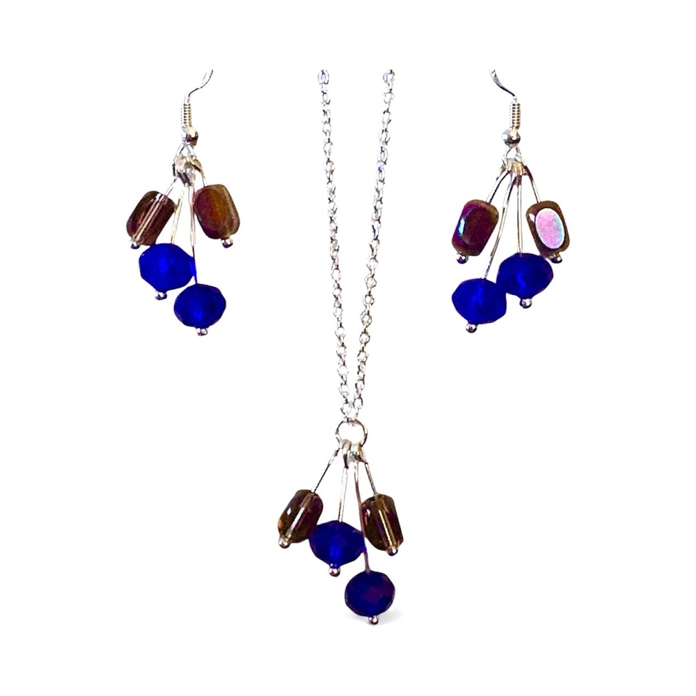 Crystal and Czech Glass Beaded Necklace and earring Set on 925 Chain and Hooks